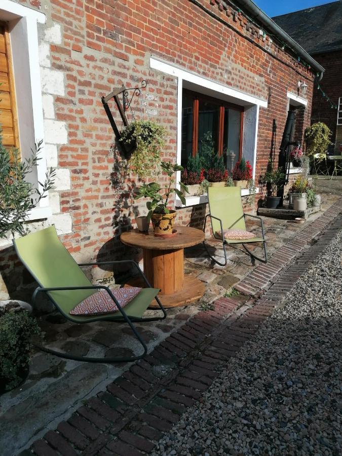 Lola Apartment Montigny-Sur-Crecy ภายนอก รูปภาพ