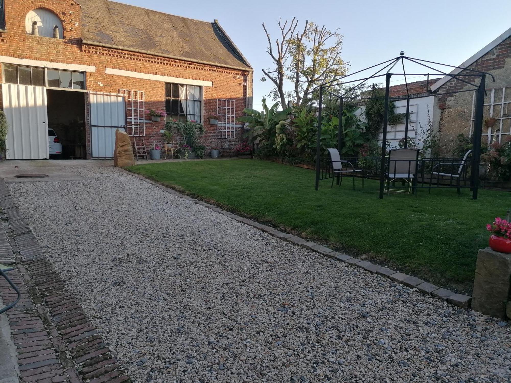 Lola Apartment Montigny-Sur-Crecy ภายนอก รูปภาพ